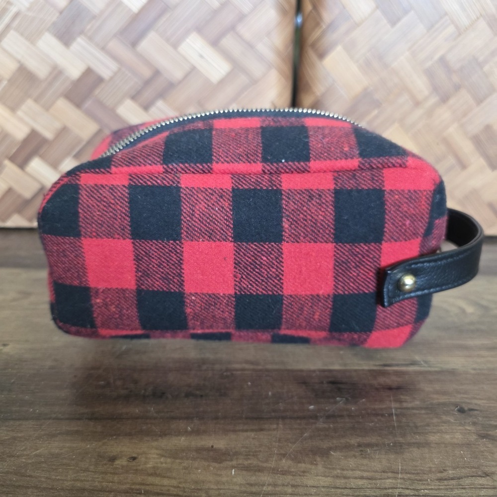 Cosmetics Bag Red & Black Buffalo Plaid Check Zipper Toiletry Bag Travel Flannel